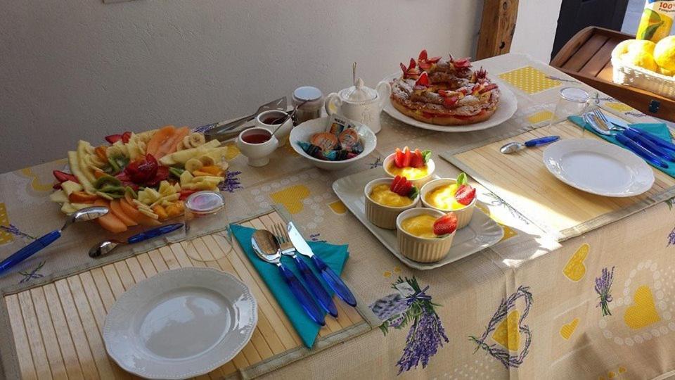 B&B Pietre Antiche Vezzi Portio Екстер'єр фото